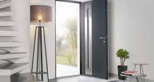 PVC, bois ou alu… choisir les matériaux de sa porte d’entrée